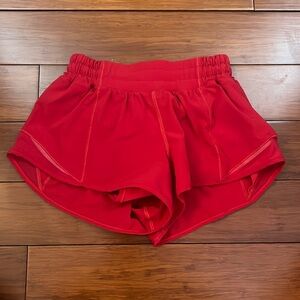 Lululemon hotty hot shorts size 4 red
